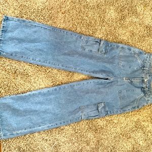 Not Worn. Brand New. Very baggy.